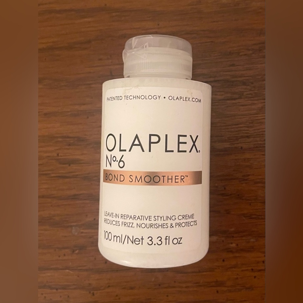 OLAPLEX No. 6 NEW Bond Smoother Leave-In Reparative Styling Treatment